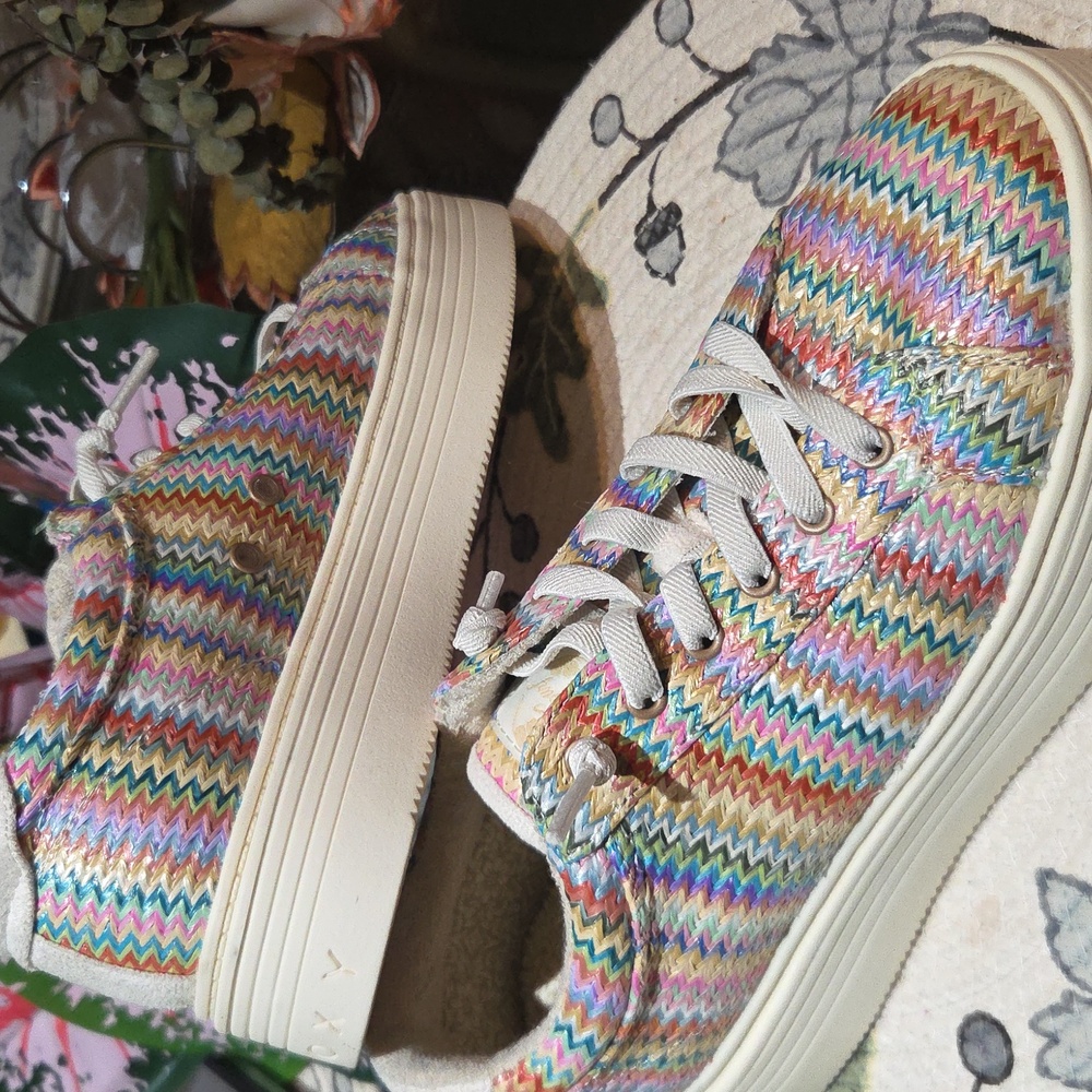 Roxy Multicolor Zigzag Sneakers